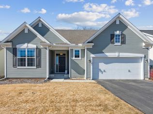 1246 Oak Tree Ct, Carver, MN 55315