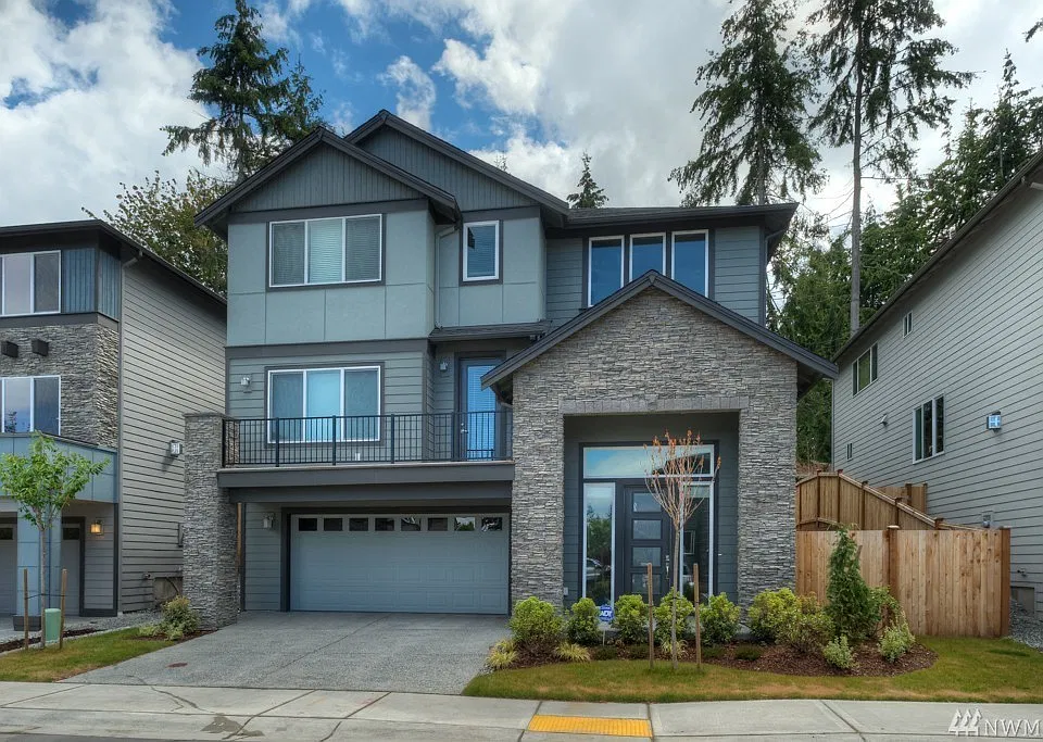 8310 225th Pl SW