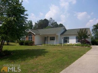 1304 Wagers Mill Rd, Newnan, GA 30263