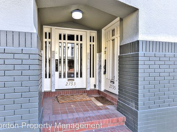 3rd image of 2755 Baker St