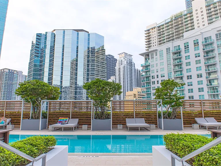 1300 Brickell Bay Dr #1608 — Photo 23