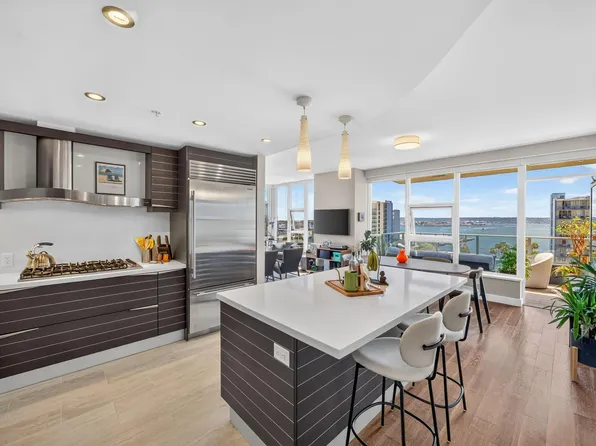 1325 Pacific Hwy Unit 1102, San Diego, CA 92101
