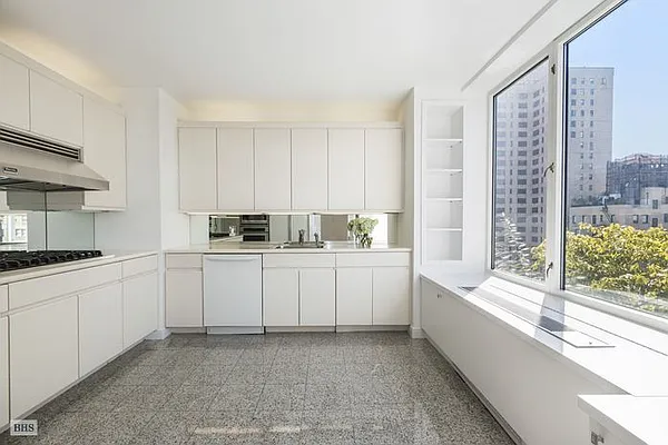 Rented by Brown Harris Stevens | media 7