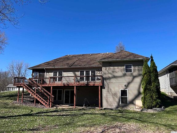 2nd image of 805 Brookfield Rd