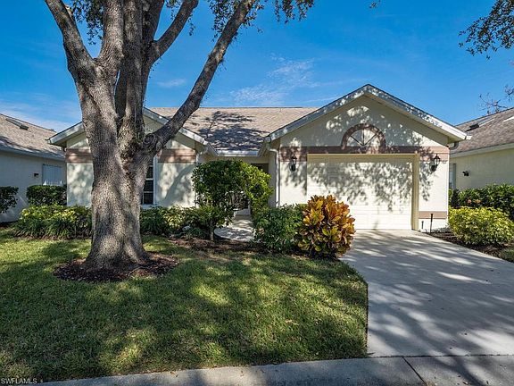 2nd image of 25121 Fairway Dunes Ct