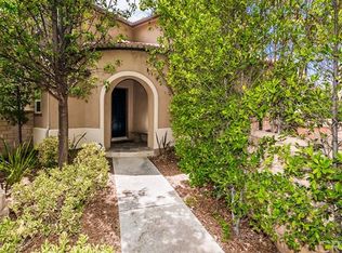 27253 Baviera Way, Valencia, CA 91381