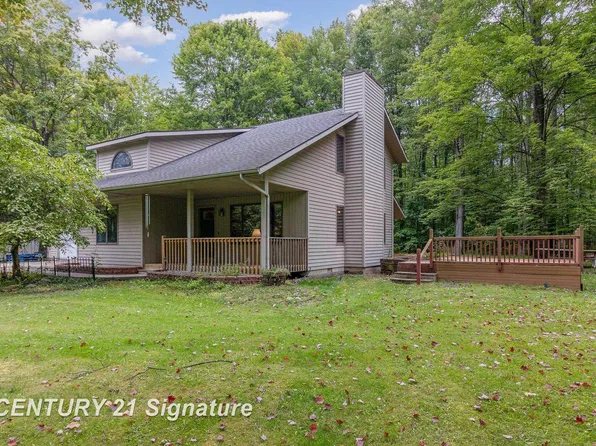 4423 McCulloch Rd, Beaverton, MI 48612