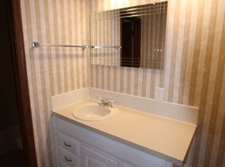 10715 O St #10735-20, Omaha, NE 68127