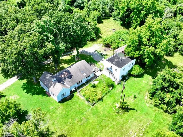 1900 E 1st St, Hopkinsville, KY 42240