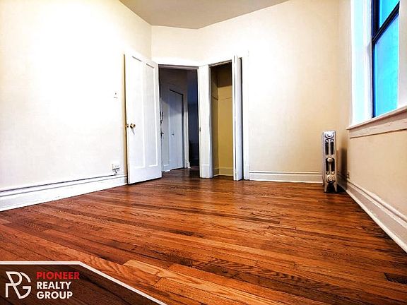 5th image of 1530 N Kedzie Ave #2G