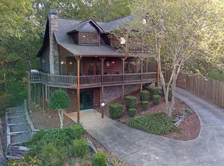 232 Tower Rd, Mineral Bluff, GA 30559