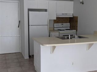 2701 Riverside Dr APT 206-B, Coral Springs, FL 33065