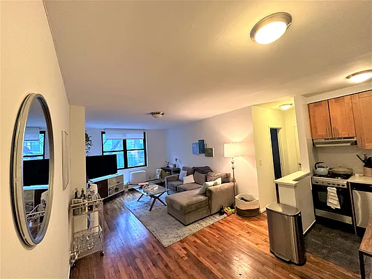 Rented by Carol T. Marino, LREB | media 16