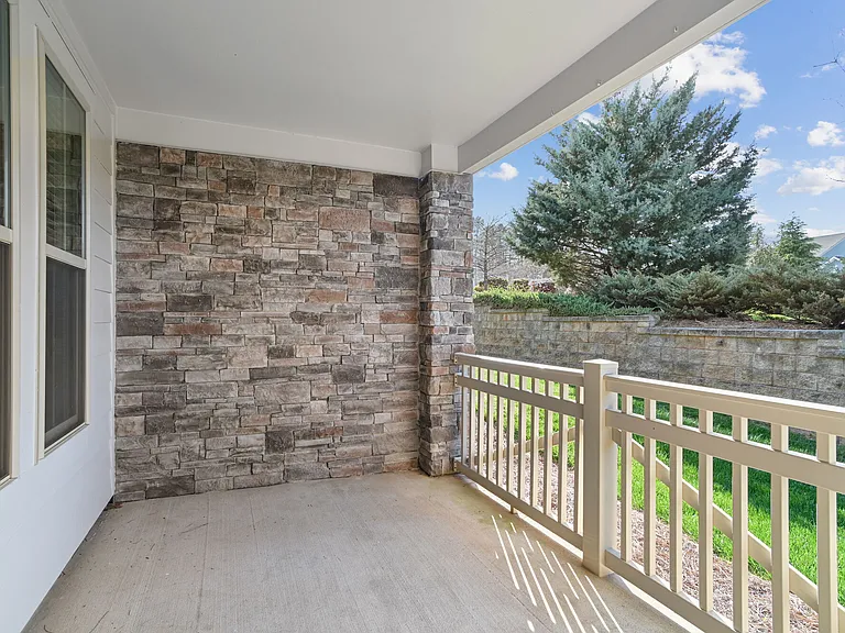 The Apartments at Brayden — Photo 43