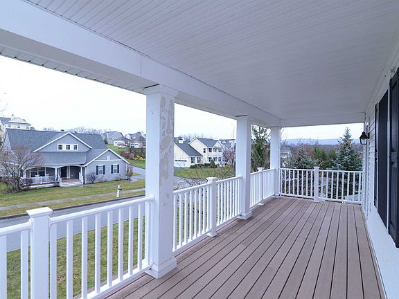 2nd image of 107 Birchwood Way