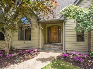 26 Stafford Rd, Simsbury, CT 06070