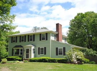 99 Woodside Rd, Sudbury, MA 01776