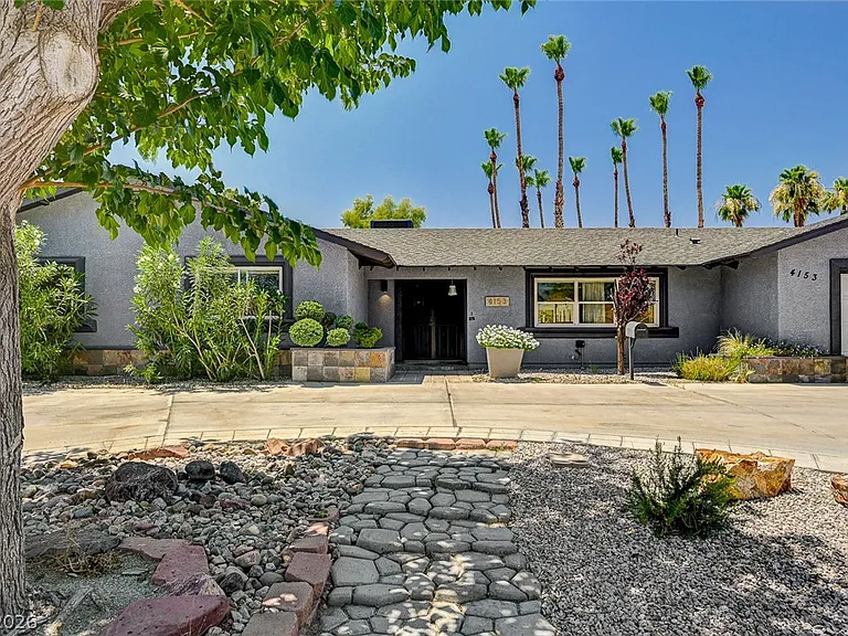 4153 Woodcrest Rd — Photo 6