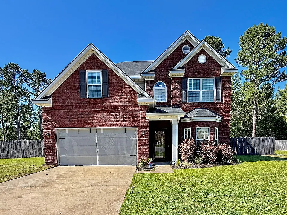 44 NE Mount Vernon Ter