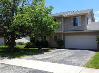 1206 Greensfield Dr, Naperville, IL 60563