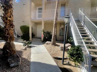 2700 Lawrence Crossley Rd #4, Palm Springs, CA 92264