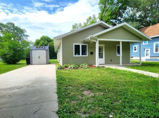 107 15th St NE, Mason City, IA 50401