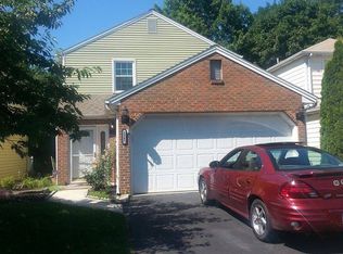 2245 Concord Cir, Harrisburg, PA 17110