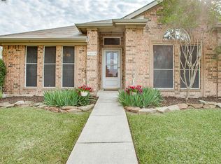 6809 Fairfield Dr, Rowlett, TX 75089