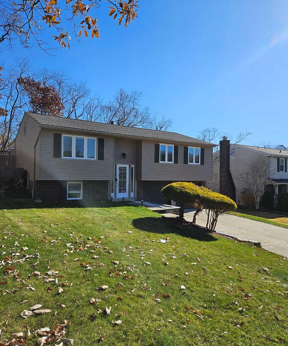 4 bed, 1433 sqft, $2,375 — Photo 1