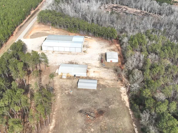 4620 Horseshoe Rd, Louisville, GA 30434