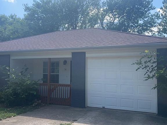 3rd image of 26 Burnett Cir