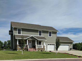 301 Sunset Ave, Mountain Lake, MN 56159