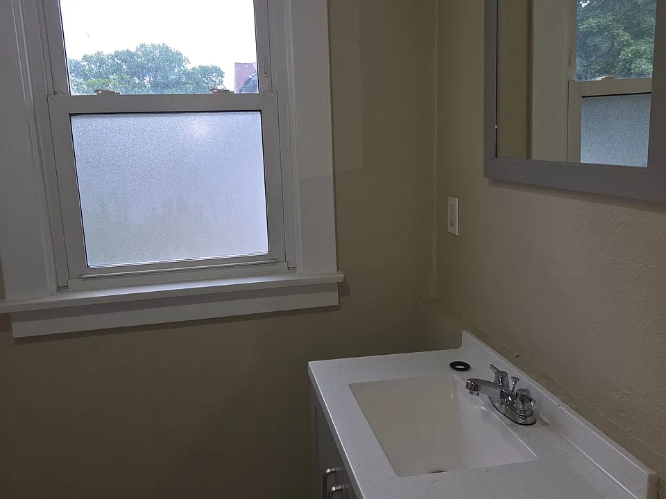 1654 Wakefield Ave #2