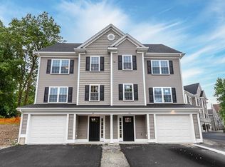 106 Pond St #23, Attleboro, MA 02703