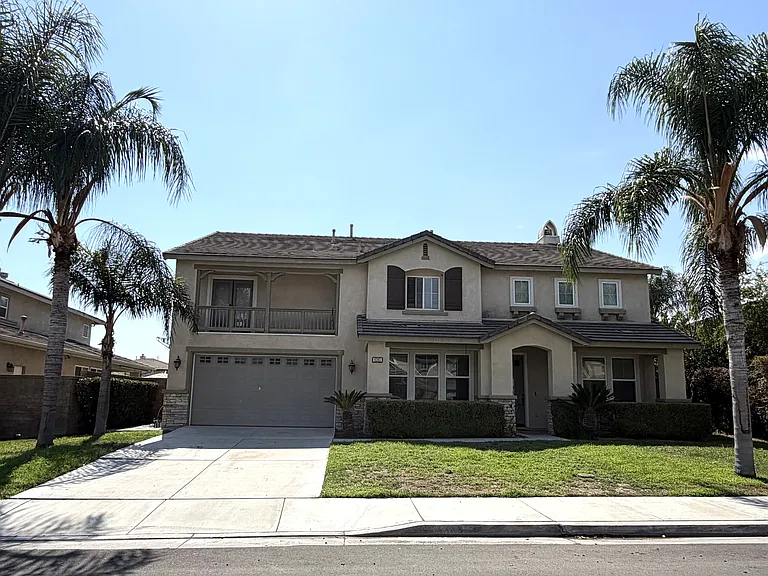 6363 Hazel St — Photo 1