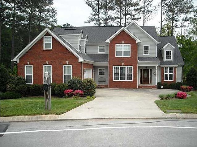 1st image of 549 Blue Jay Pkwy
