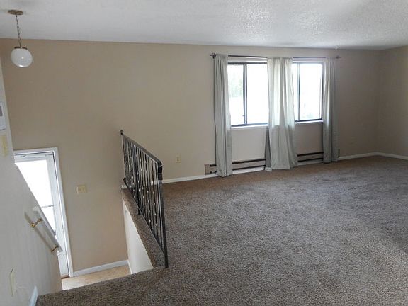 2nd image of 3712 Spartan Cir