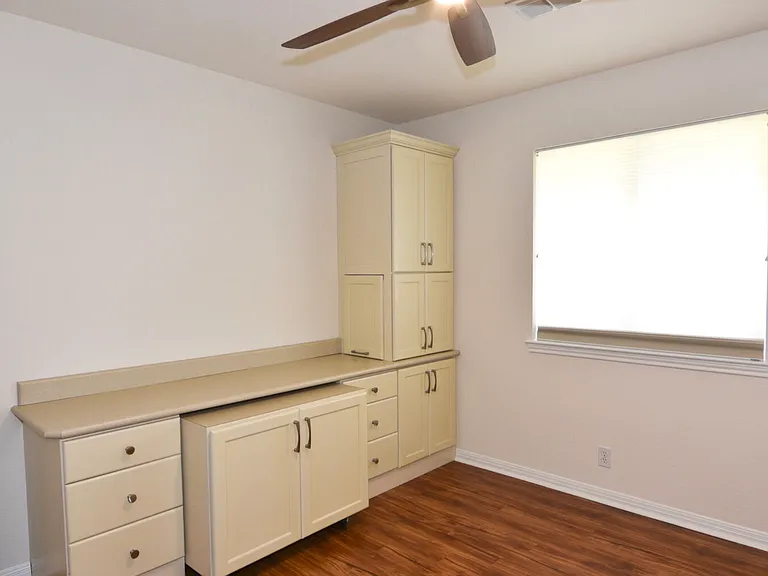 15001 Calaveras Dr — Photo 3