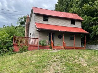 8594 Ohio River Rd, Lesage, WV 25537