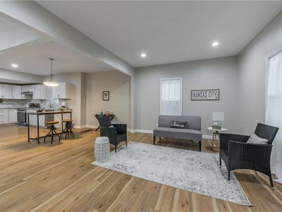 3746 Brooklyn Ave, Kansas City, MO, 64109