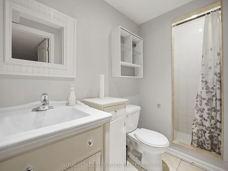 53 Guery Cres #2 — Photo 24