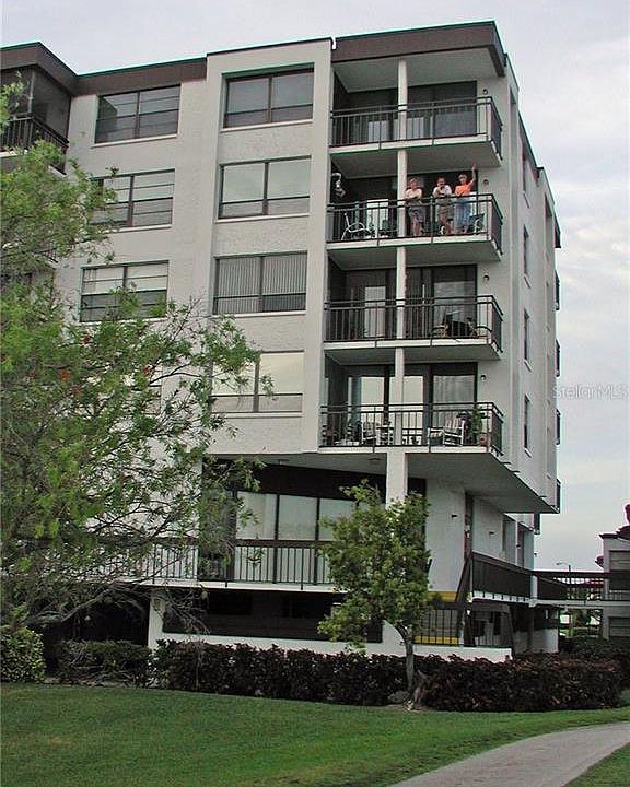 1st image of 6210 Sun Blvd APT 508