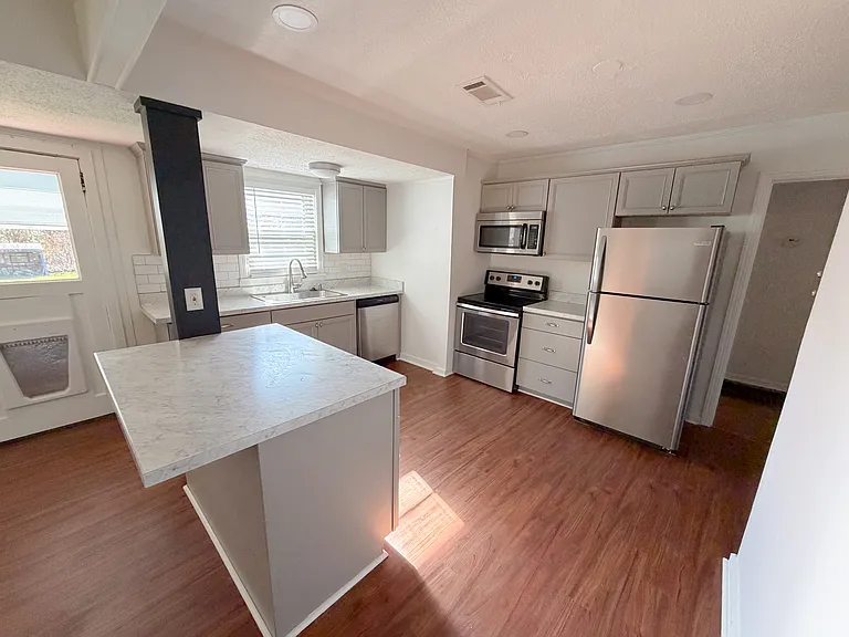 6 Arlington Dr — Photo 7