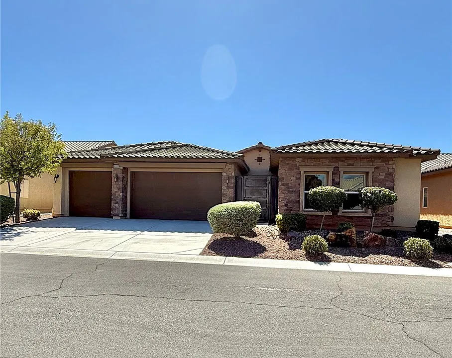 4317 Via Gallo Ct