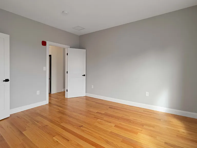 20 Alston St #20 — Photo 20