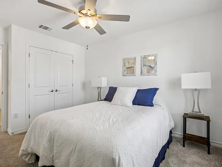 2903 Bronx Dr — Photo 31