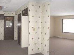 943 Baltzley Valley Rd SE, New Philadelphia, OH 44663