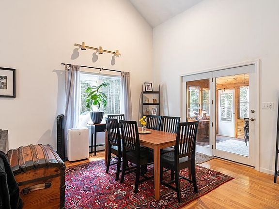 5th image of 47 Deer Ridge Drive