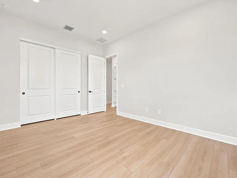 14261 Spruce Pine Dr — Photo 111