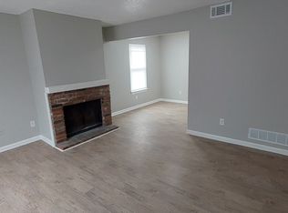 11005 NW Player Dr UNIT C, Kansas City, MO 64152